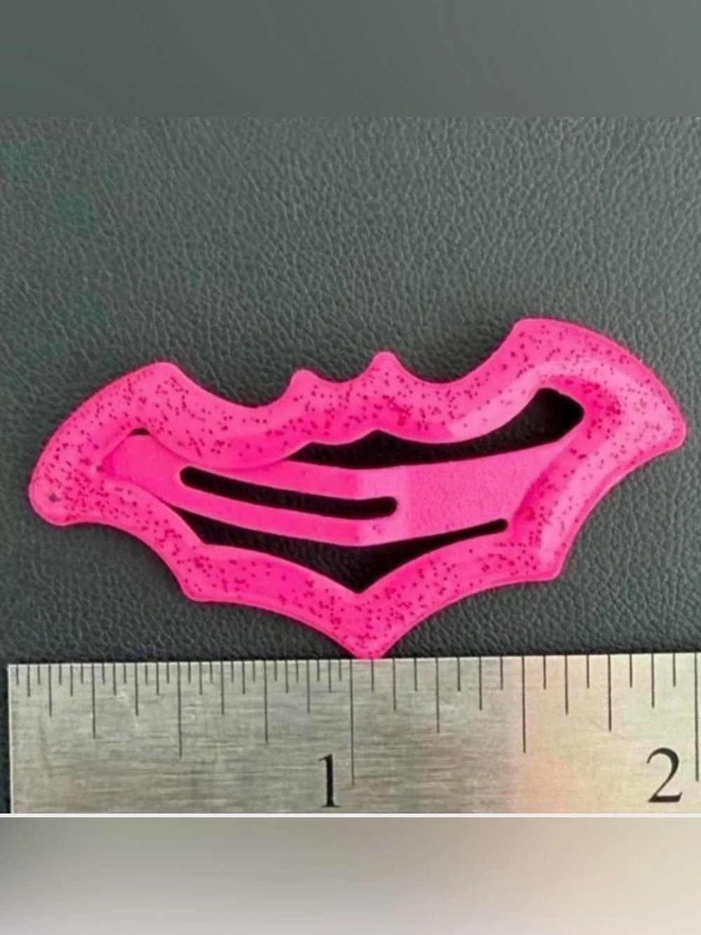 Set of 5 Goth Snap Metal Hair Clips Barrettes 🖤🦇🩷 3 Black Stars, 2 Pink Bats